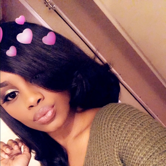 Heels and sweater crop top bundle - Picture 2 of 3